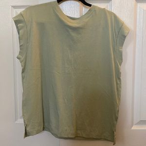 A new day green top size M
